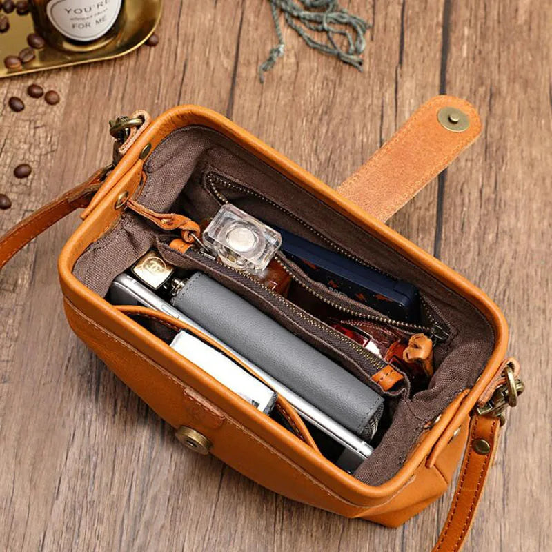 CHARLOTTE – Borsa a Spalla Premium dall'Eleganza Sobria